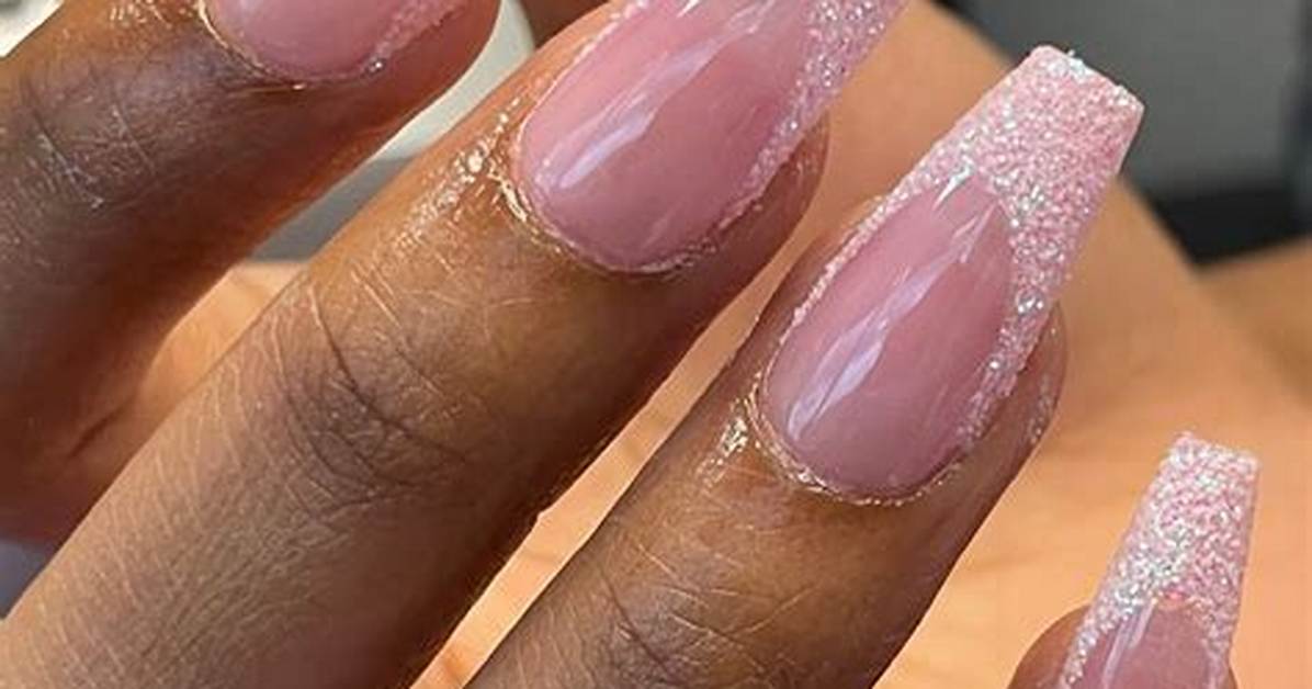 14 Balletcore Nail Ideas That Are So on Pointe