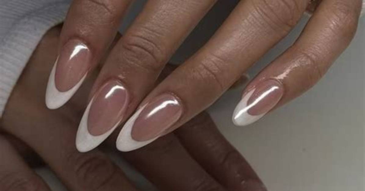 21 White French Manis That Update the Classic Nail Art
