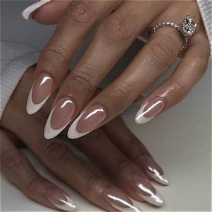 21 White French Manis That Update the Classic Nail Art