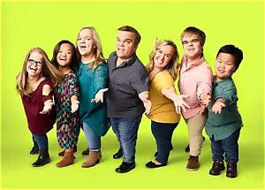 '7 Little Johnstons' Amber Johnston's Weight Loss Journey Is Seriously Inspiring