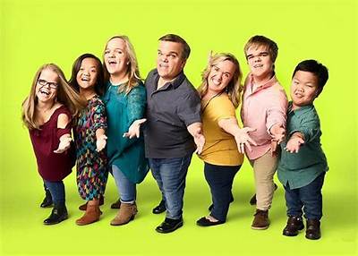 '7 Little Johnstons' Amber Johnston's Weight Loss Journey Is Seriously Inspiring