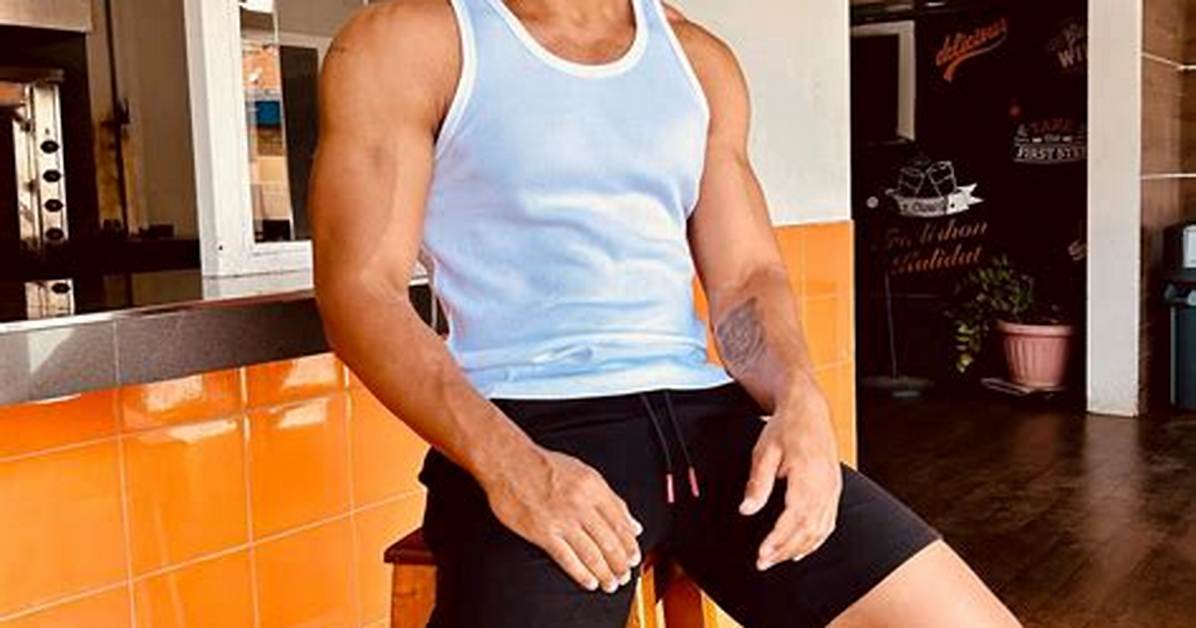 Aaron Pierre Age, Wikipedia, Biography, Net Worth, Married, Family, Parents