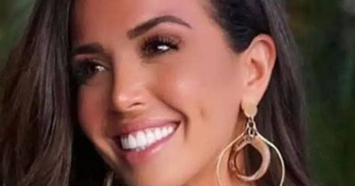 Ainsley Rodriguez Height, Weight, Net Worth, Age, Birthday, Wikipedia, Who, Instagram, Biography