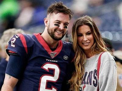 Aj Mccarron: Wife, Net Worth, Tattoos, Smoking & Body Facts
