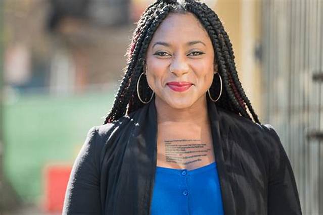 Alicia Garza Bio, Black Lives Matter, Husband, Spouse, Cullors & Opal Tometti