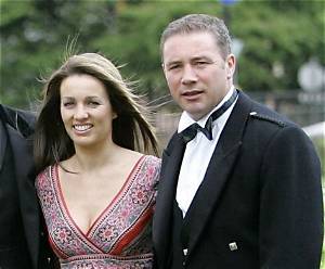 Ally Mccoist Wife: Meet Vivien Ross and Allison Mccoist