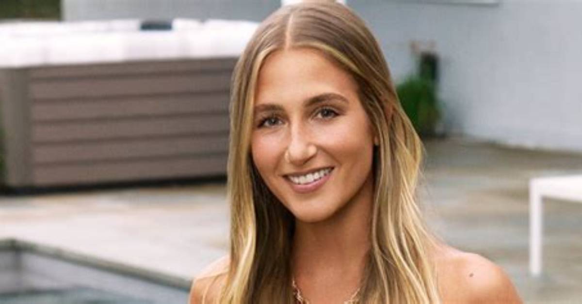 Amanda Batula from Summer House Age; Wikipedia Job Net Worth Husband & Instagram