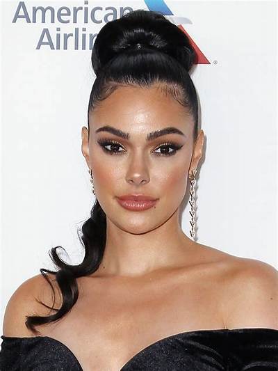 Anabelle Acosta Bio, Wiki, Age, Height, Husband, Family, Career, Movies and Net Worth