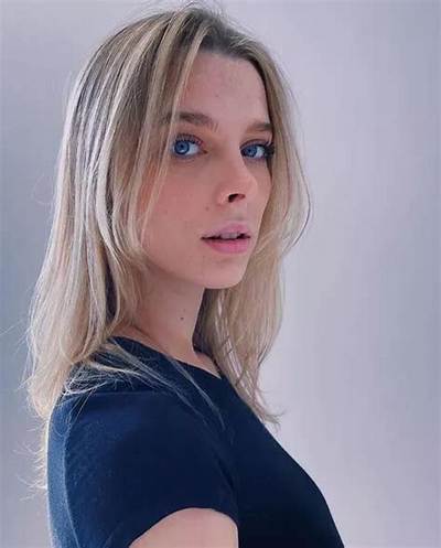 Ashley Matheson(Tiktok Star) Bio, Wiki, Age, Height, Boyfriend and Net Worth