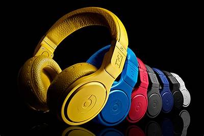 Beats by Dre & Fendi to Release Headphones in Collaboration