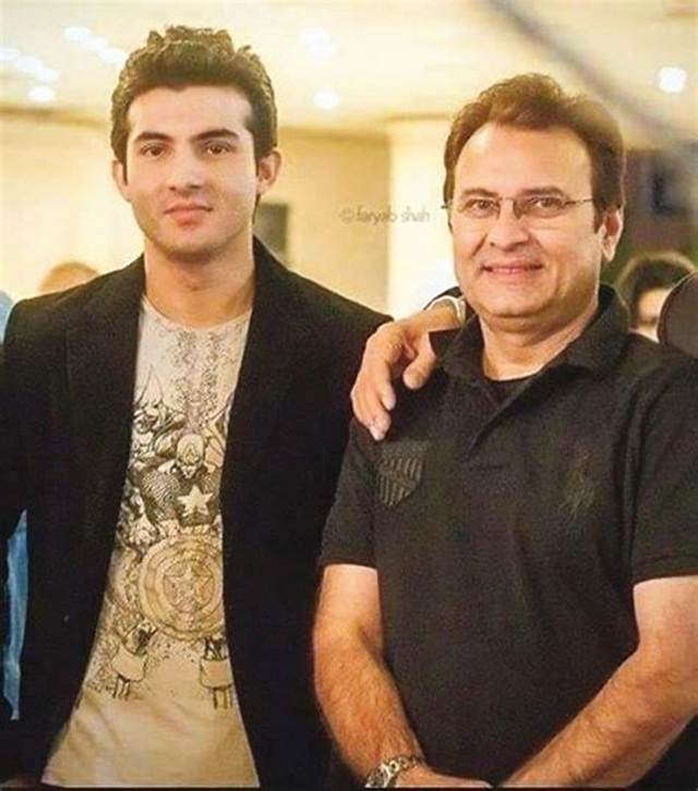 Behroze Sabzwari Height, Weight, Net Worth, Age, Birthday, Wikipedia, Who, Nationality, Biography