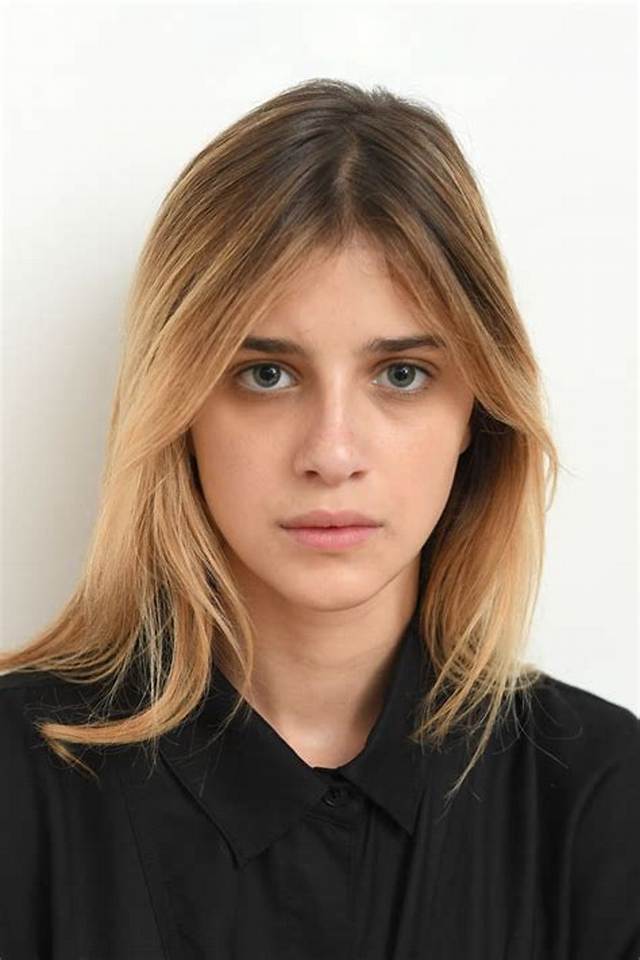 Benedetta Porcaroli Bio, Wiki, Age, Height, Parents, Partner, Movies, and Net Worth