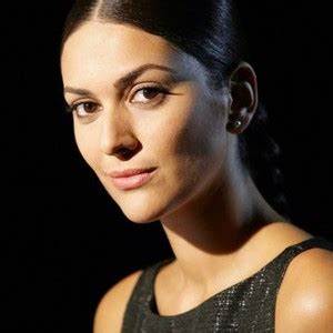 Berguzar Korel | Rotten Tomatoes