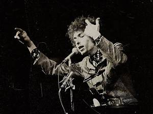 Bob Dylan Wrote a Song for Alicia Keys, Despite Never Meeting Her