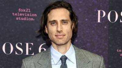 Brad Falchuk Bio, Wiki, Age, Height, Wife, Wedding, Kids, Glee, Horror Story and Net Worth
