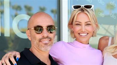 Brett Oppenheim Bio, Wiki, Age, Education, Married, Wife, Height, Net Worth and Selling Sunset