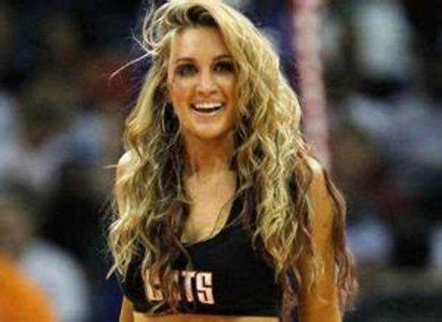 Brittany Kerr Bio, Wiki Age, Height, Husband, Wedding, Family and Net Worth