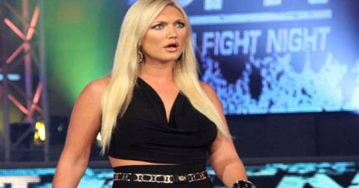 Brooke Hogan Biography, Age, Height, Husband, Songs and Net Worth