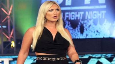 Brooke Hogan Biography, Age, Height, Husband, Songs and Net Worth