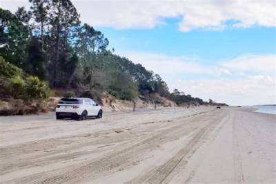 Can You Drive on the Beach Amelia Island?