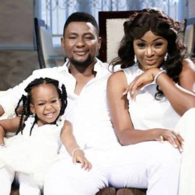 Chacha Eke Height, Weight, Net Worth, Age, Birthday, Wikipedia, Who, Nationality, Biography