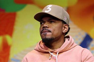 Chance the Rapper Takes Children to Chicago Museum