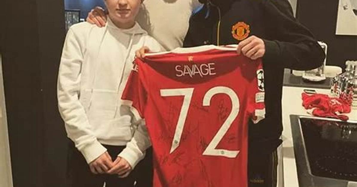 Charlie Savage: Robbie Savage’s Son Age, Girlfriend and More