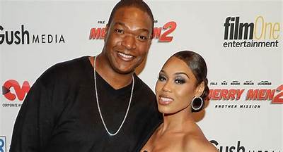 Chris Samuels Bio, Wiki, Age, Wife, Monique Samuels, Weight Loss, Earnings, House, and Net Worth