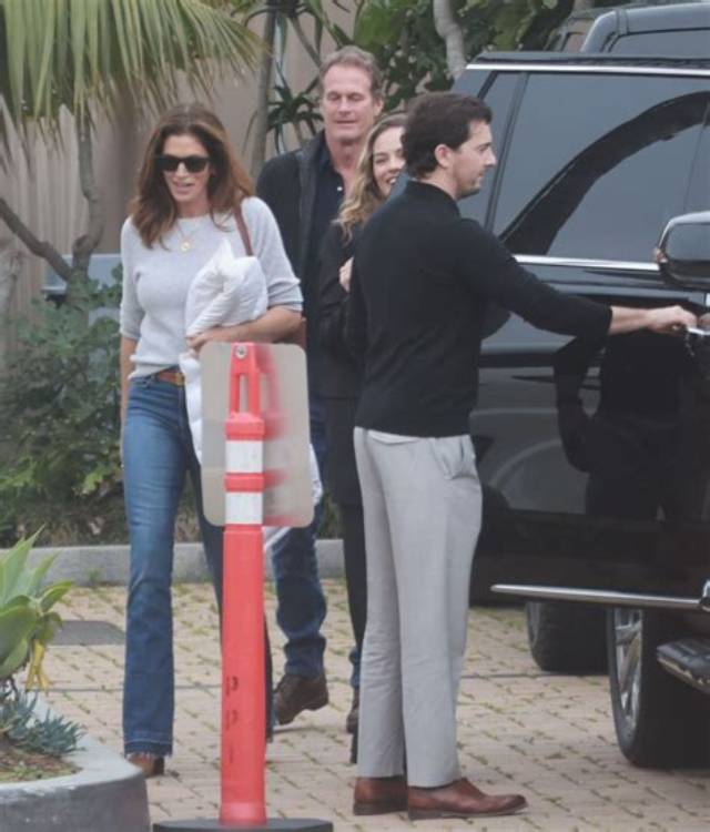 Cindy Crawford & Rande Gerber Meet up with Daughter Kaia in Nyc | Cindy Crawford, Kaia Gerber, Rande Gerber | Just Jared: Celebrity News and Gossip