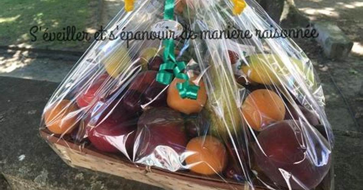 Comment Emballer Une Corbeille De Fruits?