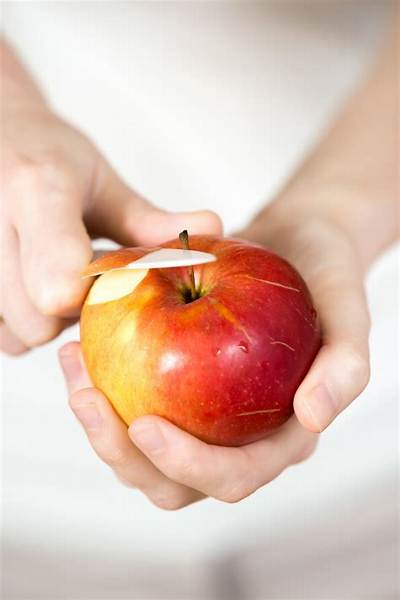 Comment Eplucher Une Pomme?