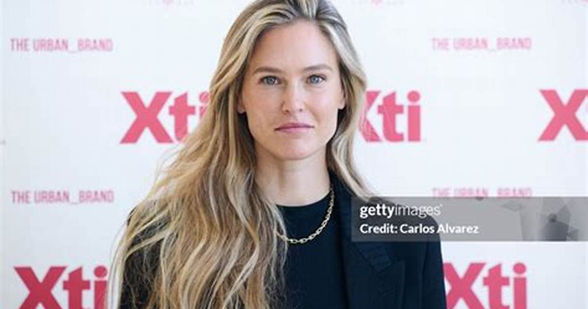 Commercial Starring Bar Refaeli Is Banned in Israel