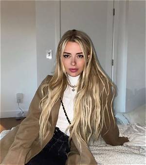 Corinna Kopf Wikipedia, Biography, Bio, Onlyfans, Net Worth, Boyfriend History, Twitch, Age, Instagram
