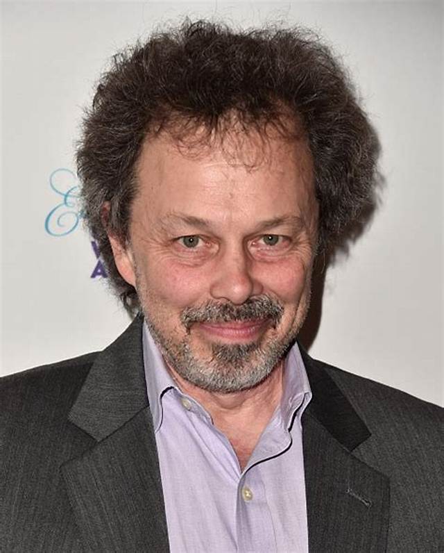 Curtis Armstrong Net Worth