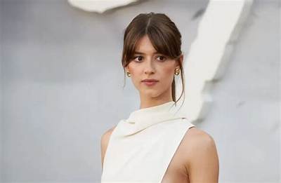 Daisy Badger Height, Weight, Net Worth, Age, Birthday, Wikipedia, Who, Instagram, Biography