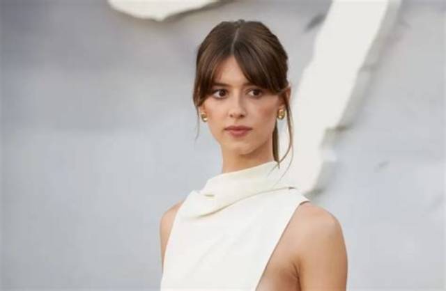 Daisy Badger Height, Weight, Net Worth, Age, Birthday, Wikipedia, Who, Instagram, Biography