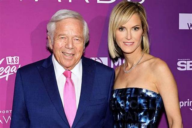 Dana Blumberg and Robert Kraft Age Difference, the Lovely Couple Just Engaged!