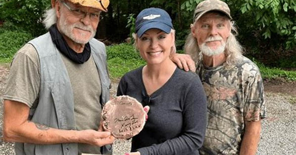 Danielle Parton Husband Benny Mcclure and Family Life