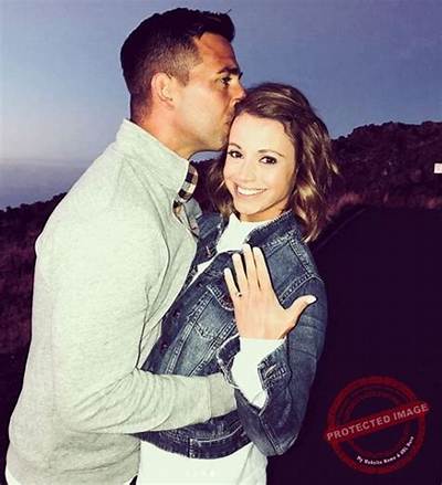 Dante Deiana Bio, Wiki, Age, Height, Wife, Girlfriend, Wedding, Dj, Barstool, Providence, and Net Worth