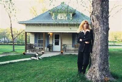 Debbie Nelson Biography; Net Worth, Age, Song, Interview and House of Eminem’s Mother