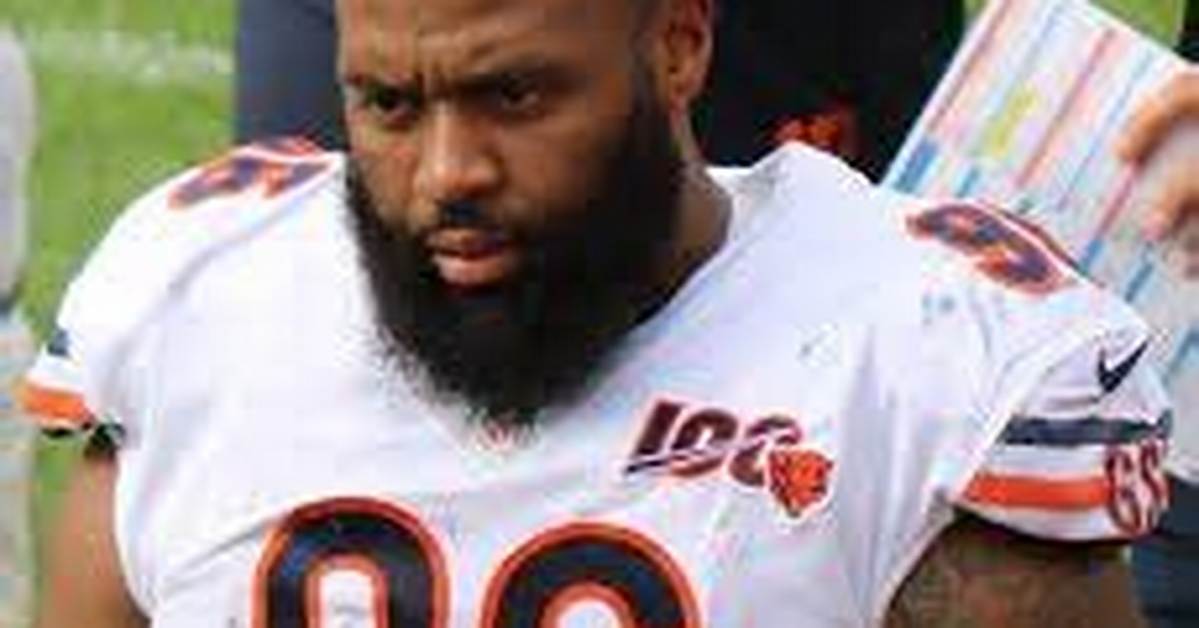 Did Akiem Hicks Graduate College?