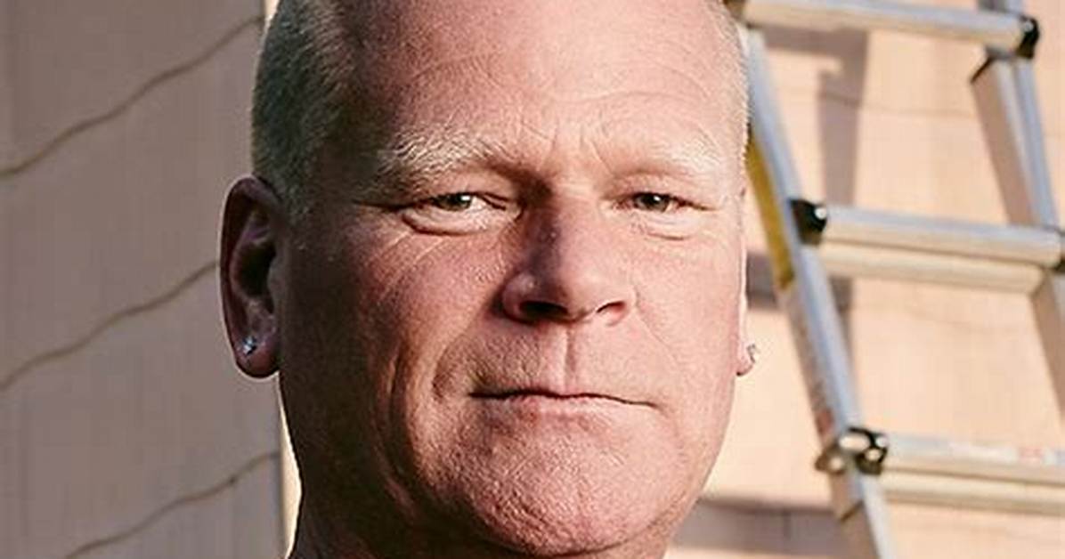Do People Pay Mike Holmes to Fix Their Homes?