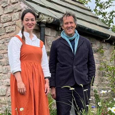 Does Frances Tophill Have an Illness in 2022? Gardeners World Presenters Looks Very Healthy as Compared to Previous Times