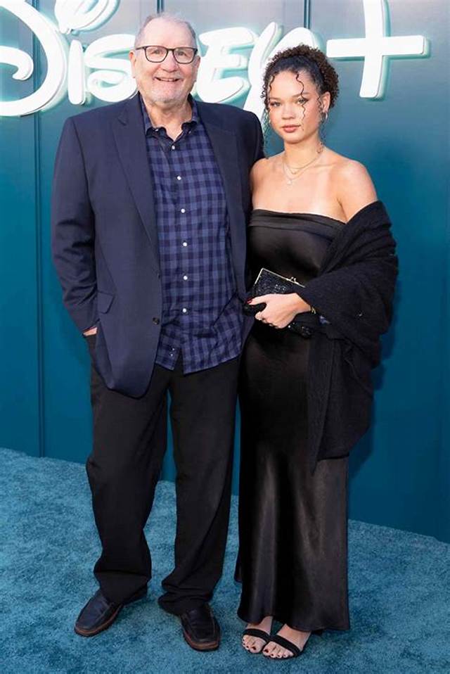 Ed O'neill Was Partly Responsible for Christina Applegate's Casting as Kelly Bundy
