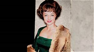 Ella Cooney Height, Weight, Net Worth, Age, Birthday, Wikipedia, Who, Nationality, Biography