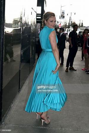 Emily Bergl Celebrity News and Gossip | Entertainment, Photos and Videos | Just Jared: Celebrity News and Gossip