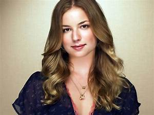 Emily Vancamp Bio, Age, Height, Husband, Pregnancy, Net Worth, Movies and Tv Shows