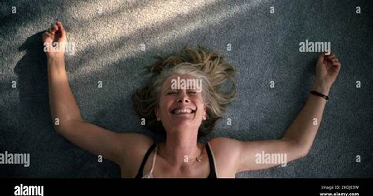 Emma Thompson on "Good Luck to You, Leo Grande" | Video | Amanpour & Company