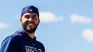 Eric Hosmer Net Worth