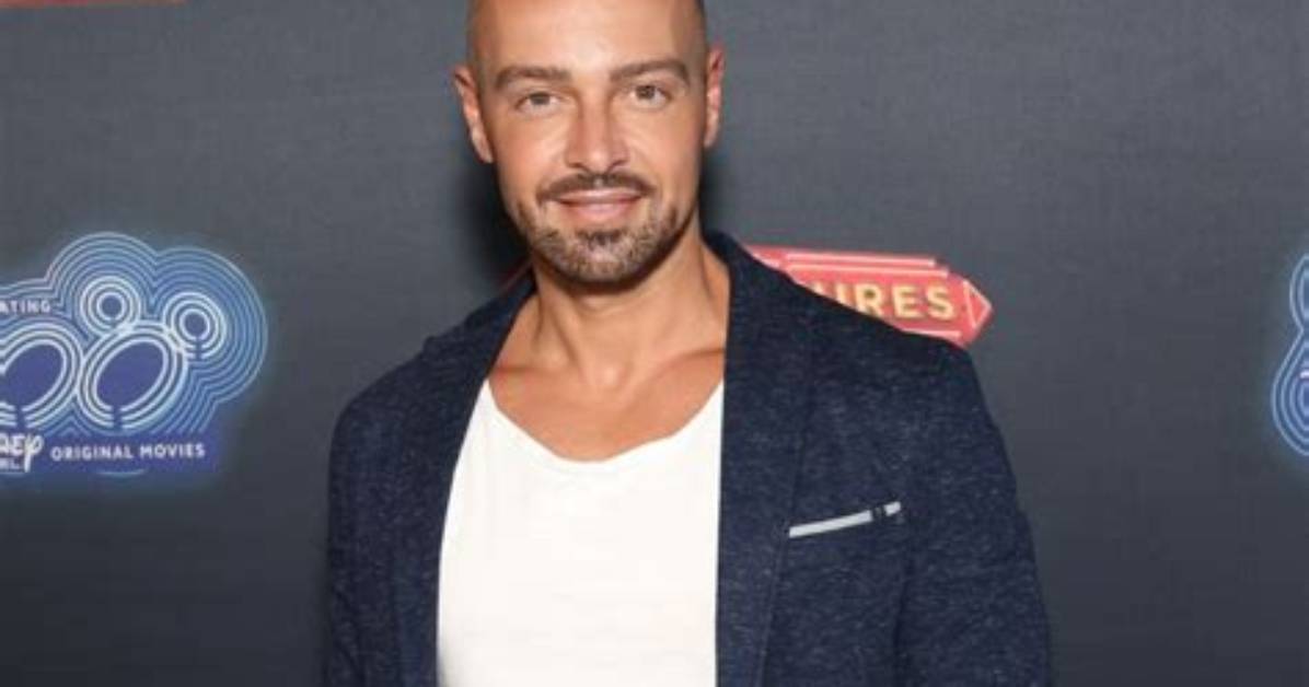 Exploring Joey Lawrence's Eyebrows: the Signature Look of a 90S Icon